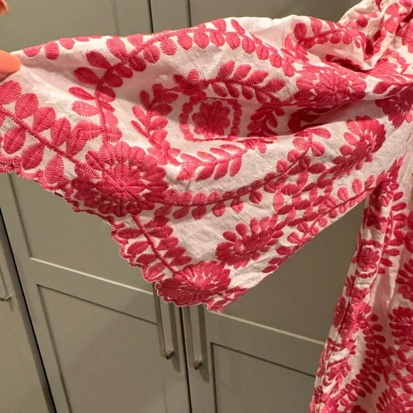 Floral Pink Women's Top! 🌺🌴💕 - Picture 4 of 9